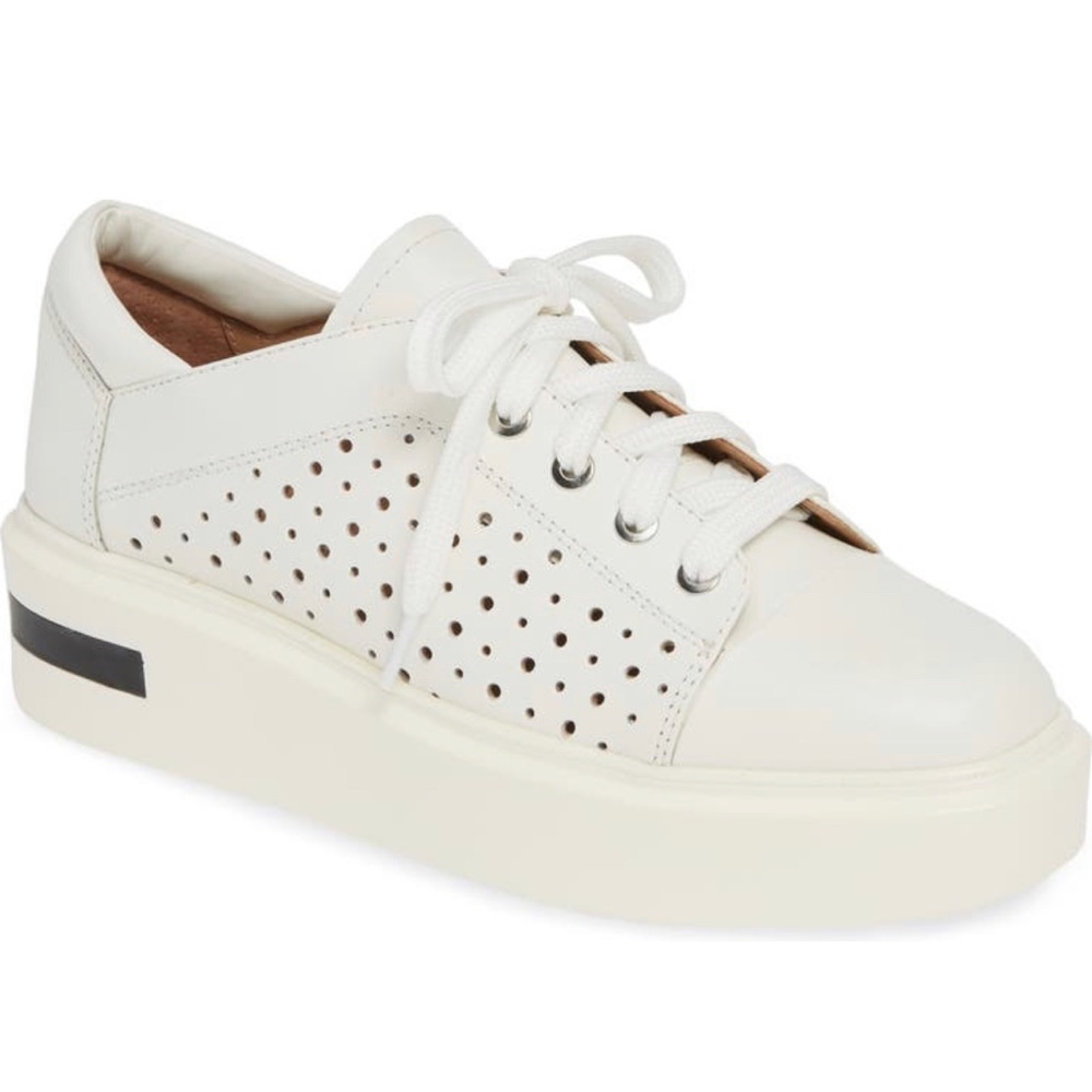 KENDRA | Perforated Leather Lace-Up Platform Sneakers great condition 👟